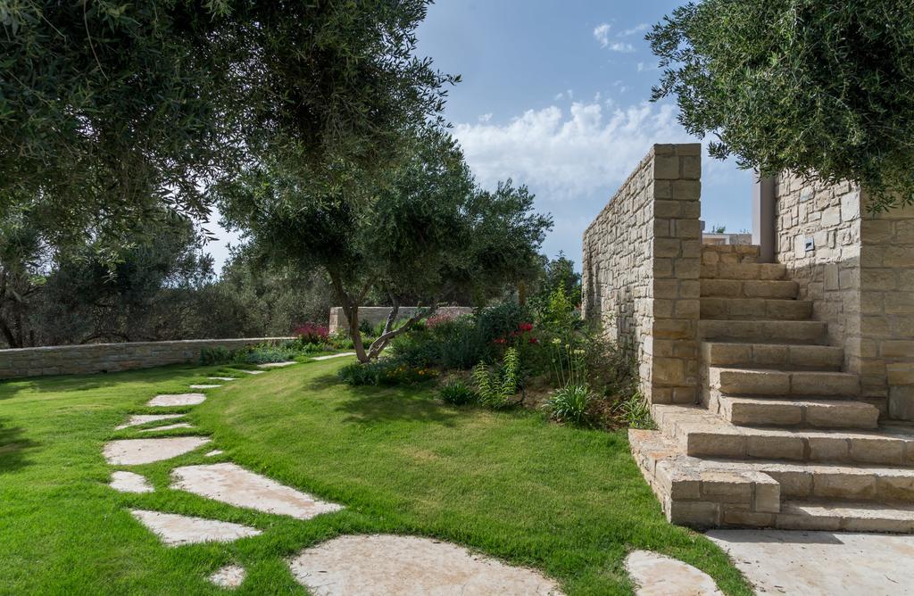White Grace - A Seductive World Of Luxury Villa Pigí Екстериор снимка