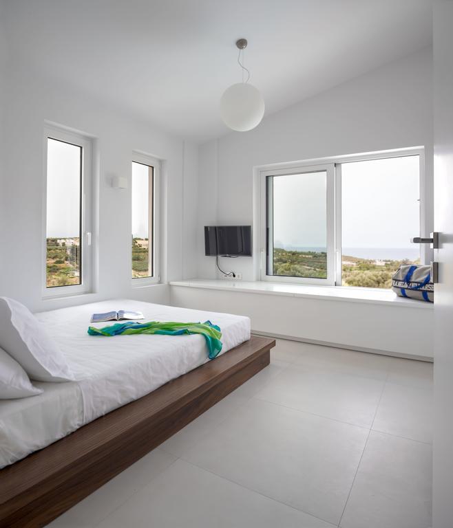 White Grace - A Seductive World Of Luxury Villa Pigí Екстериор снимка